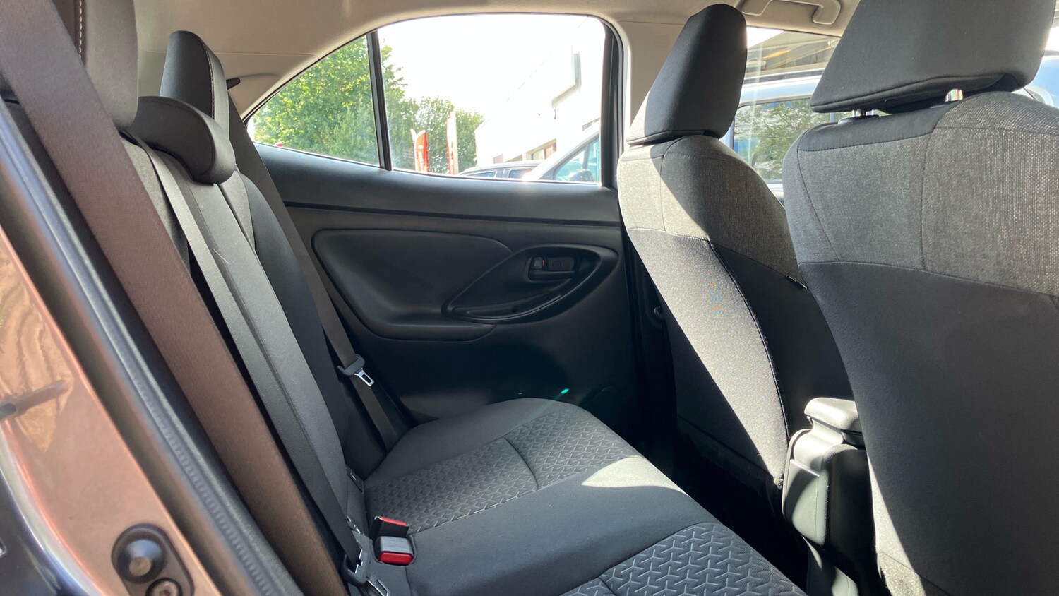 Used Toyota Yaris Cross 2023 for sale - 76064901: Photo 12