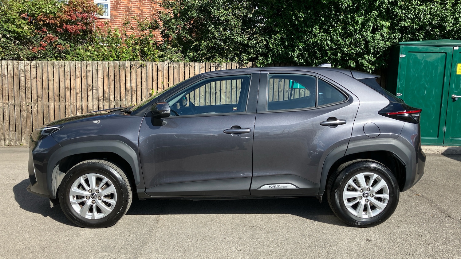 Used Toyota Yaris Cross 2023 for sale - 76064901: Photo 17