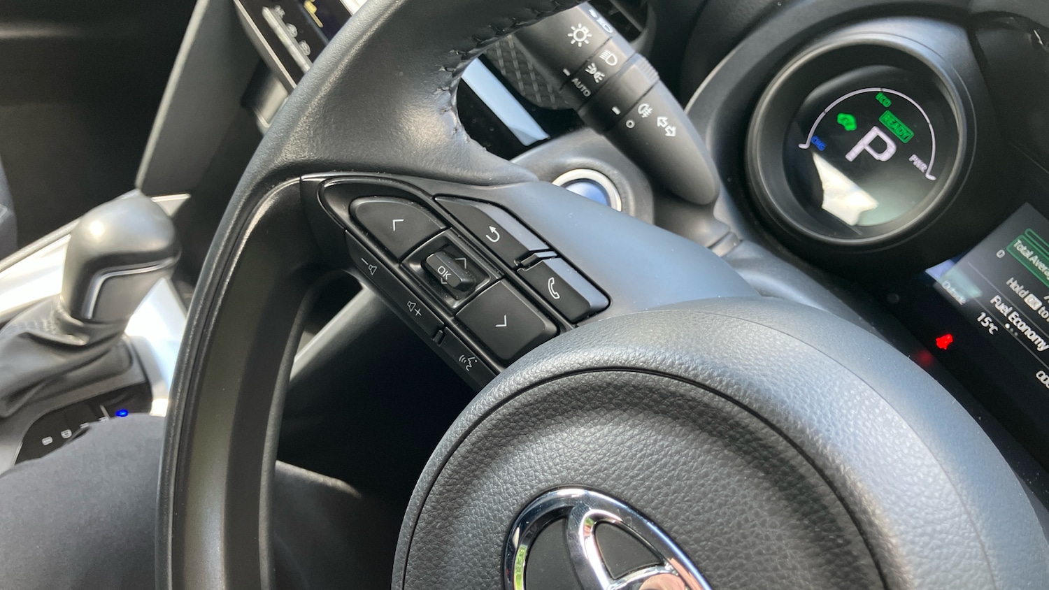 Used Toyota Yaris Cross 2023 for sale - 76064901: Photo 31