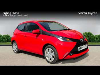 2015 (64) - 1.0 VVT-i X-Play 5dr x-shift