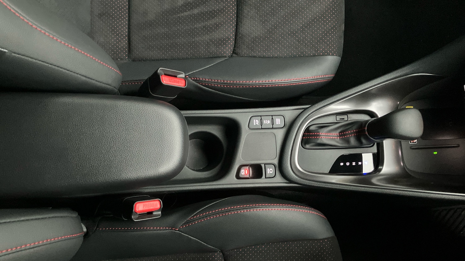 Used Toyota Yaris 2025 for sale - 77420112: Photo 34