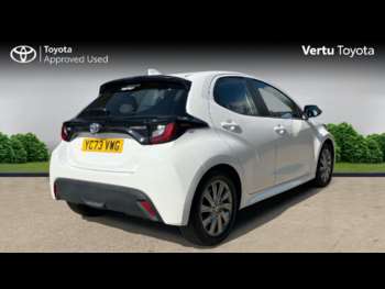 Used Toyota Yaris 2023 for sale - 74352968: Photo