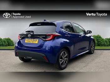 Used Toyota Yaris 2023 for sale - 77985186: Photo