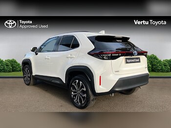 Used Toyota Yaris Cross 2022 for sale - 77262209: Photo