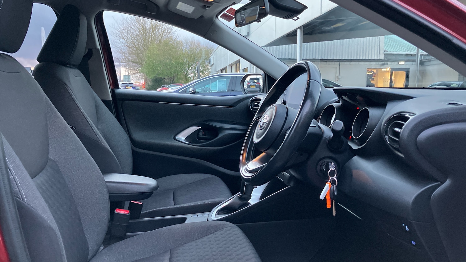 Used Toyota Yaris 2021 for sale - 76694768: Photo 11