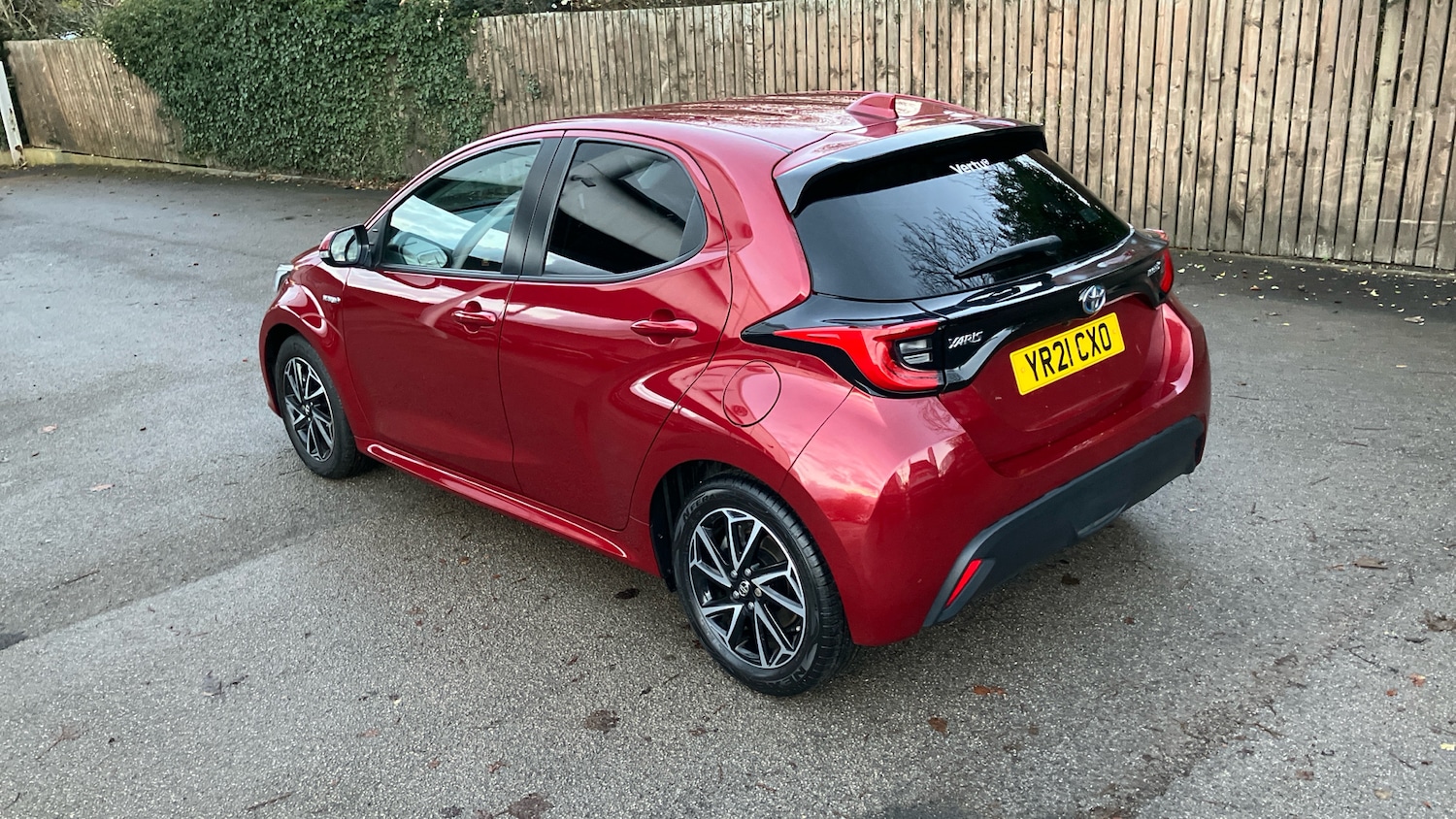 Used Toyota Yaris 2021 for sale - 76694768: Photo 30