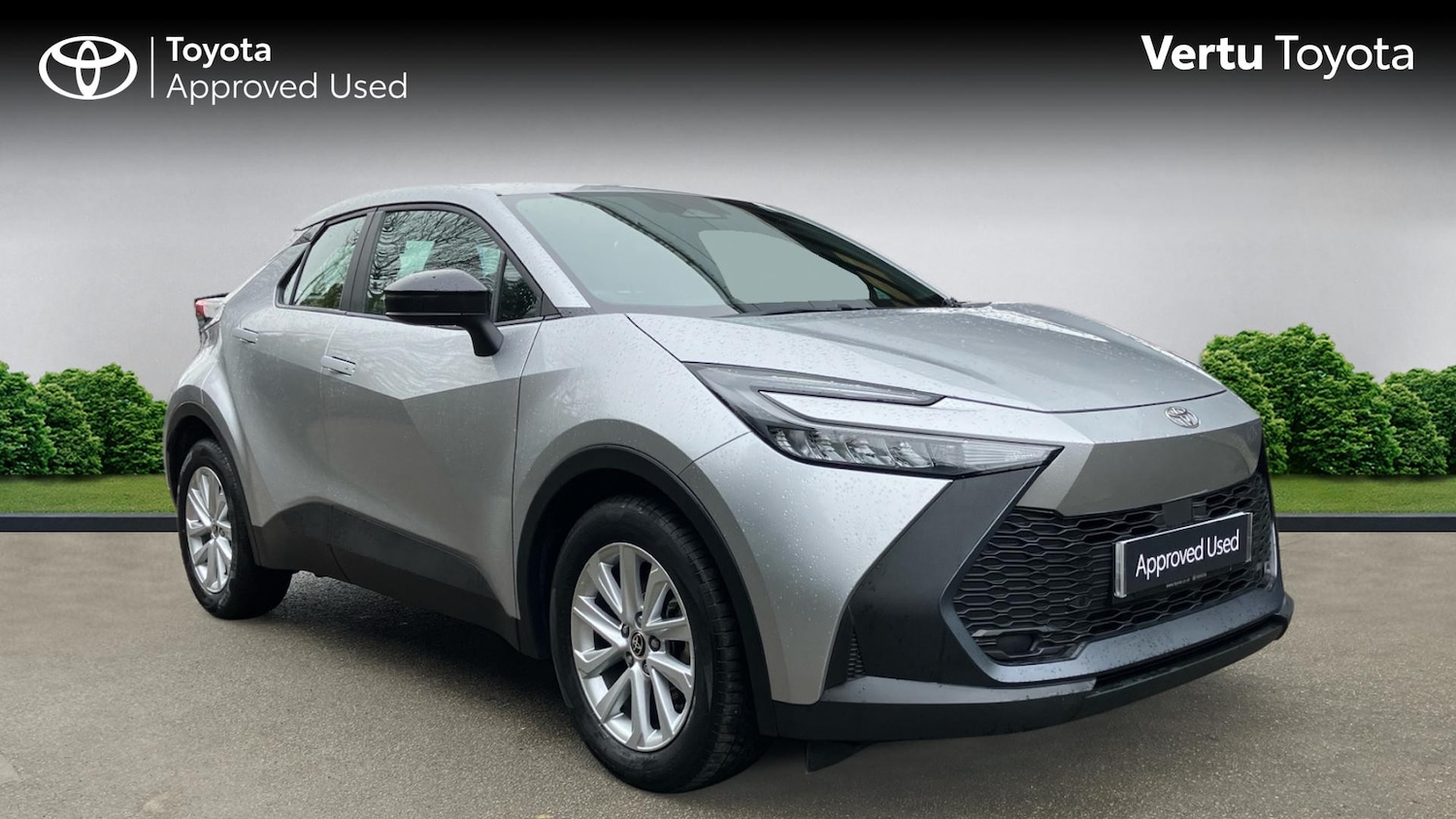 Used Toyota C-HR 2024 for sale - 77079460: Photo 1