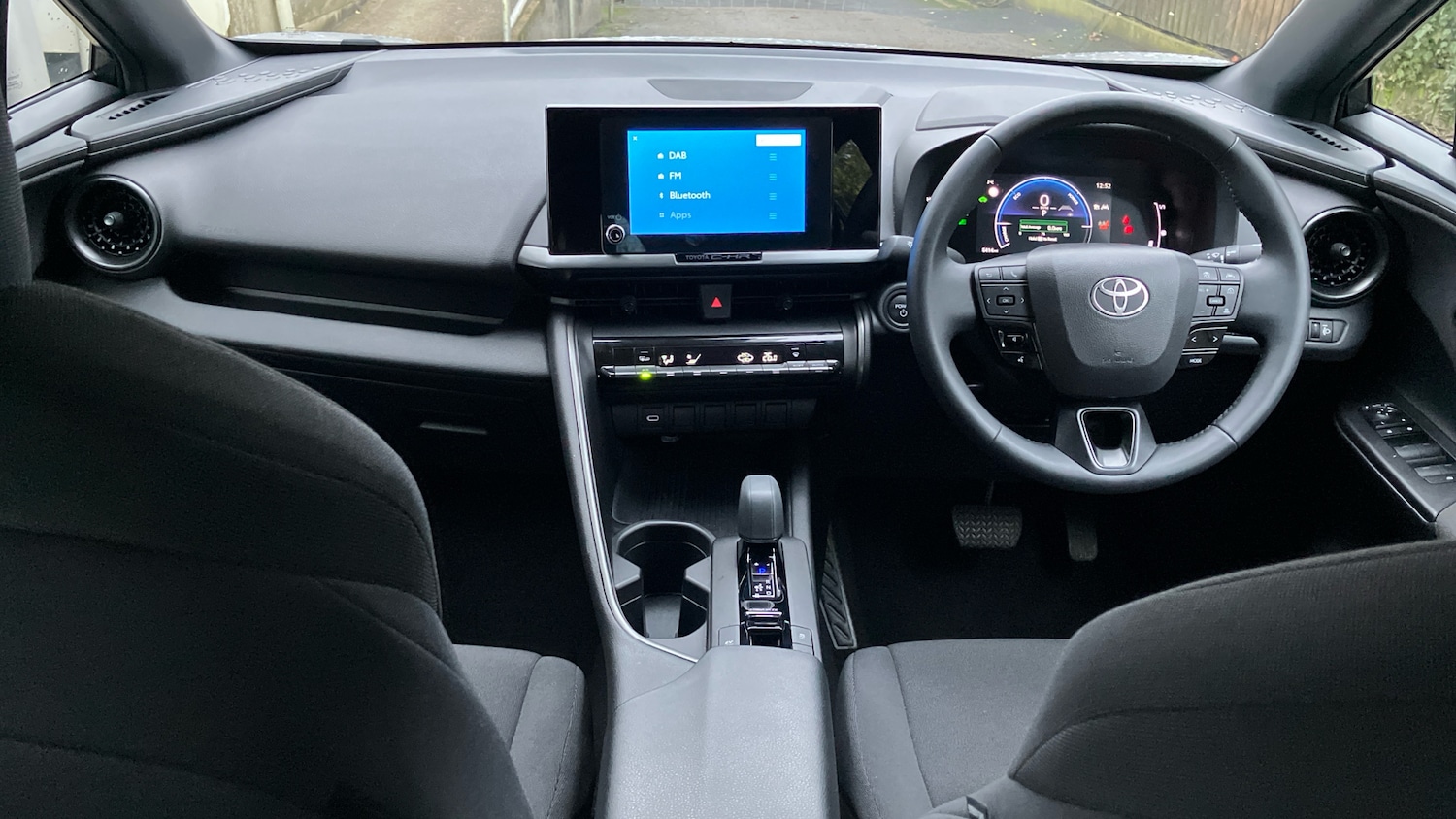 Used Toyota C-HR 2024 for sale - 77079460: Photo 5