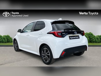 Used Toyota Yaris 2023 for sale - 78836135: Photo