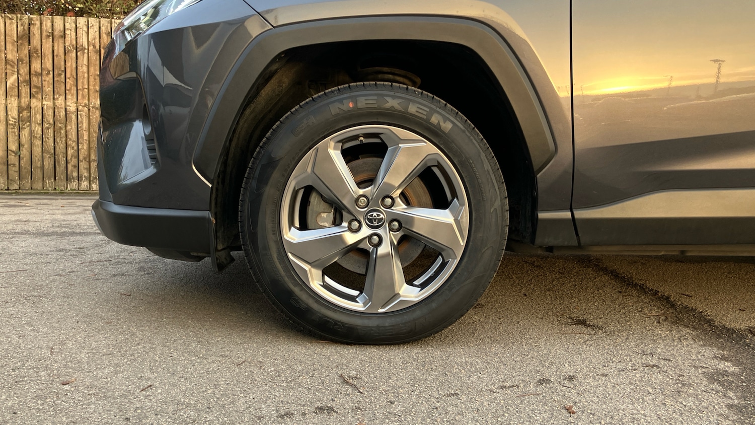 Used Toyota RAV4 2019 for sale - 76532101: Photo 18