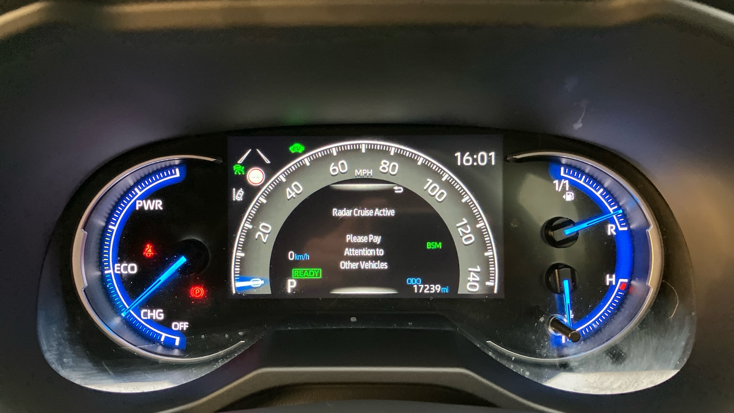 Used Toyota RAV4 2019 for sale - 76532101: Photo 38