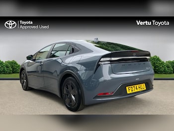 Used Toyota Prius 2024 for sale - 79101689: Photo