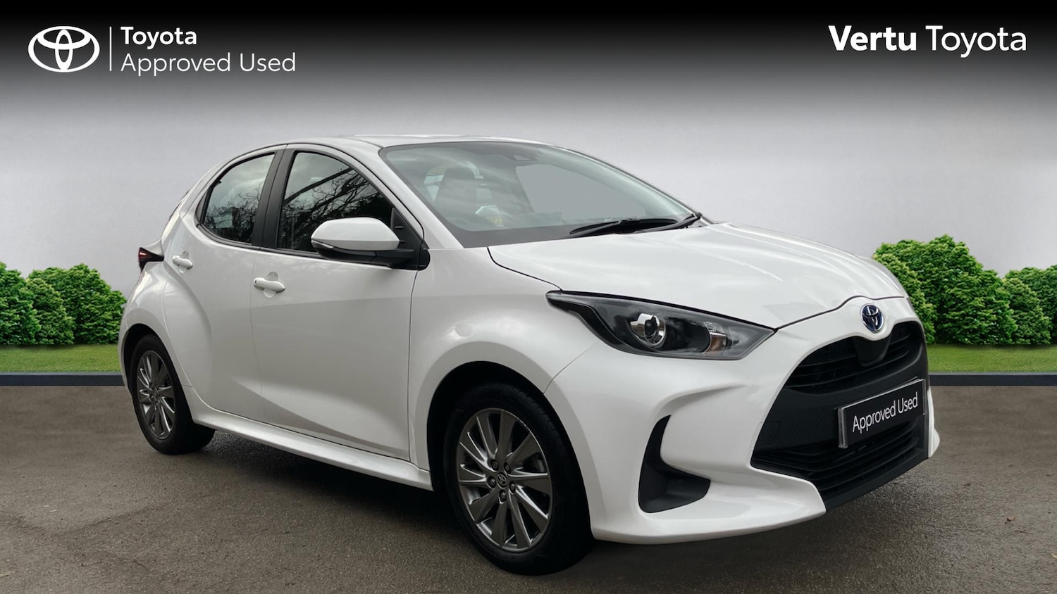 Used Toyota Yaris 2023 for sale - 76833924: Photo 1