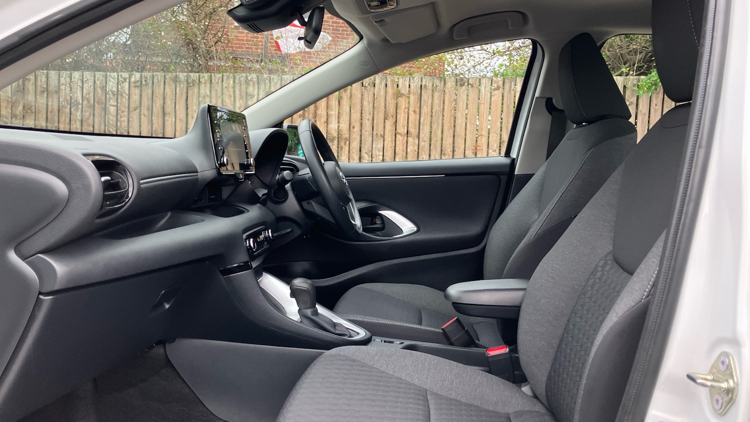 Used Toyota Yaris 2023 for sale - 76833924: Photo 10