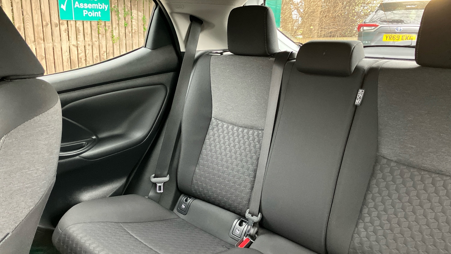 Used Toyota Yaris 2023 for sale - 76833924: Photo 20