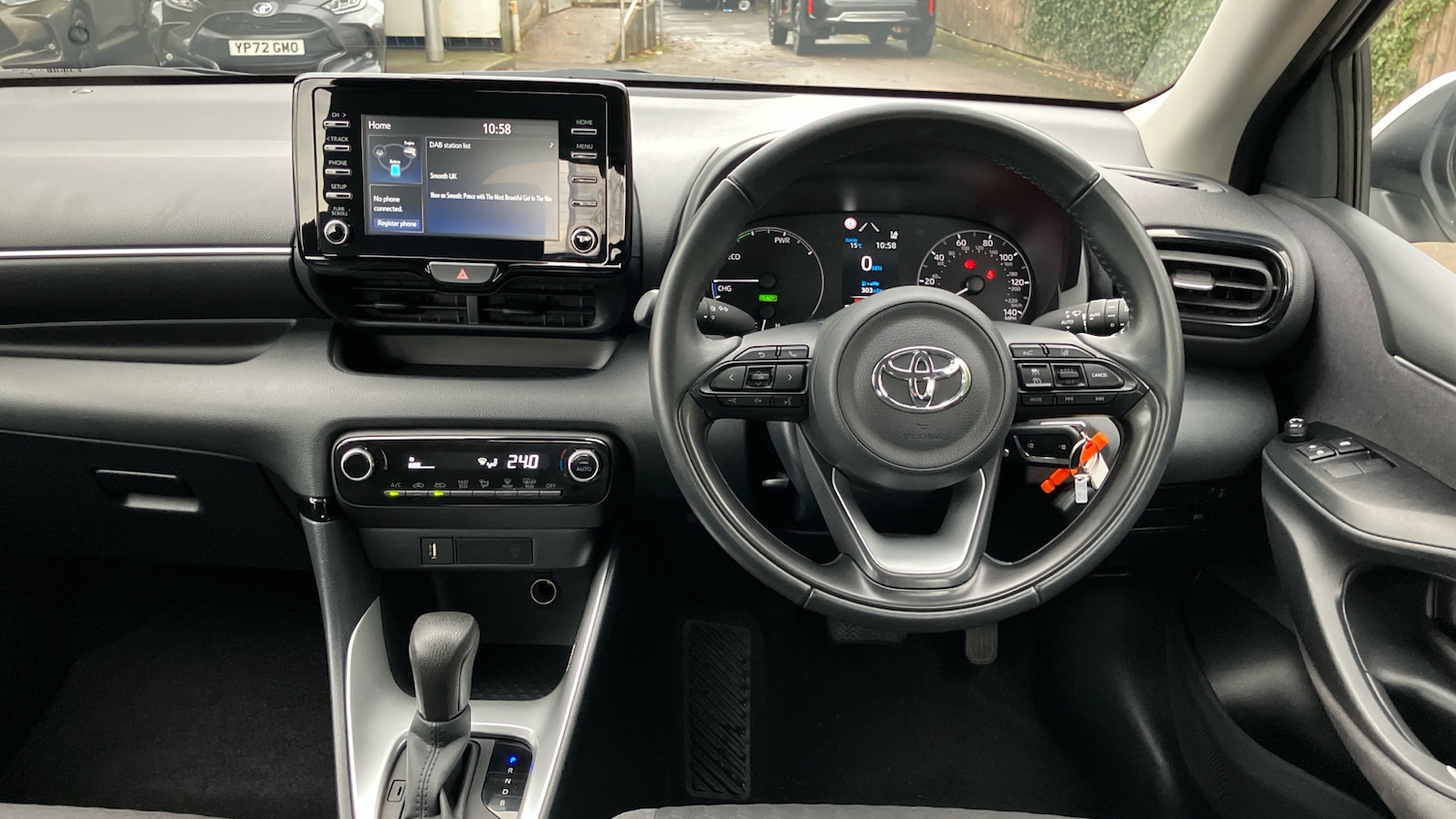 Used Toyota Yaris 2023 for sale - 76833924: Photo 6