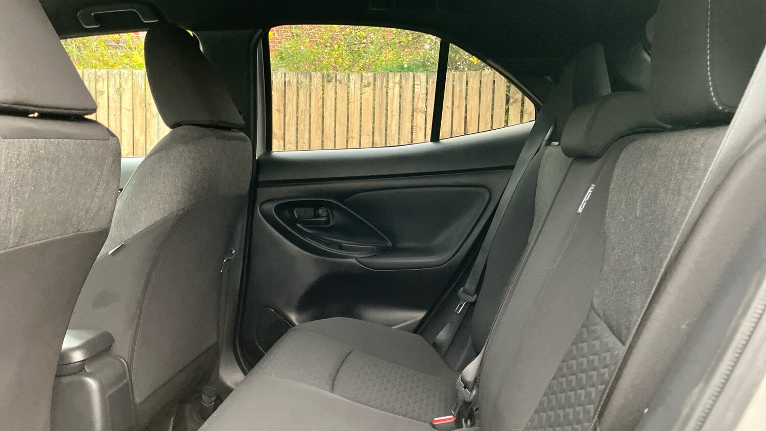 Used Toyota Yaris Cross 2024 for sale - 76292814: Photo 13