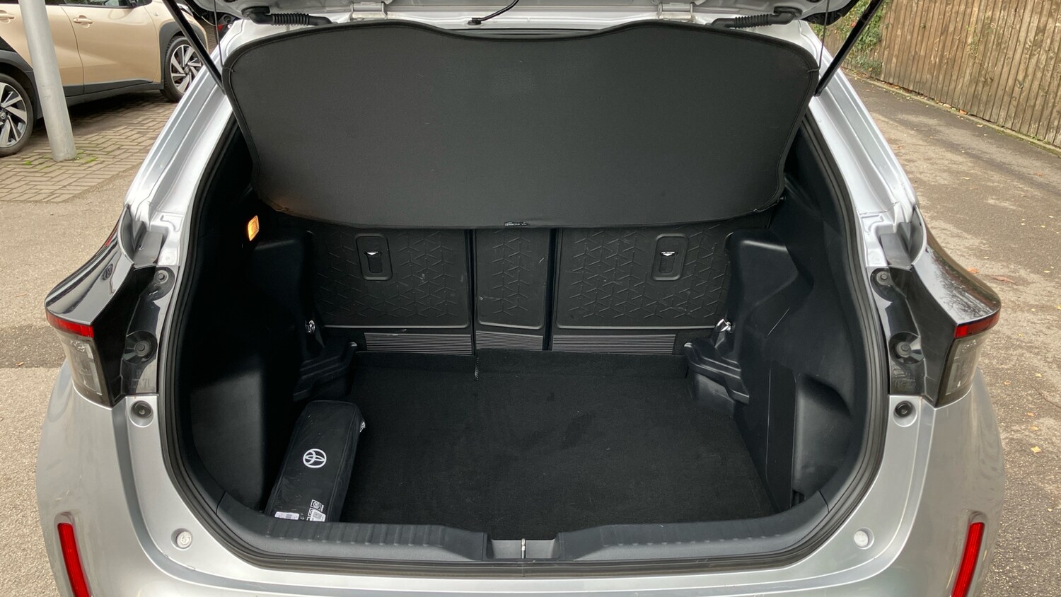 Used Toyota Yaris Cross 2024 for sale - 76292814: Photo 14