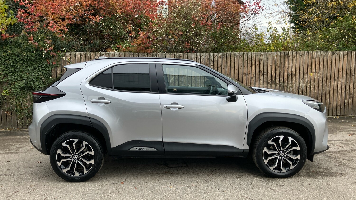 Used Toyota Yaris Cross 2024 for sale - 76292814: Photo 16