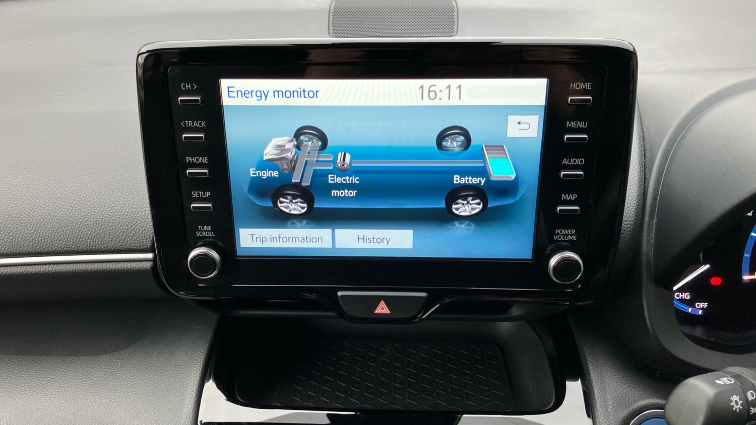 Used Toyota Yaris Cross 2024 for sale - 76292814: Photo 24