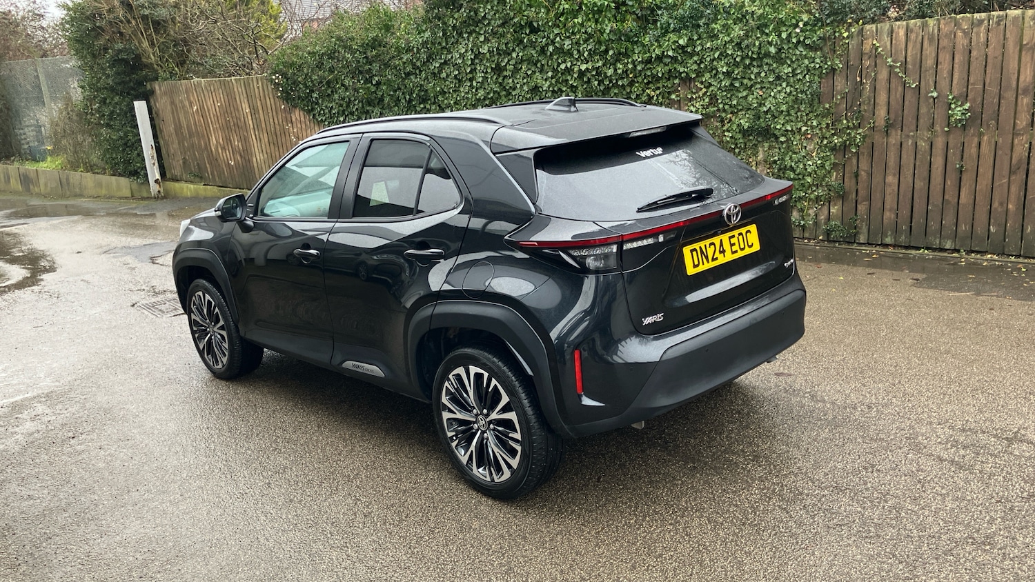 Used Toyota Yaris Cross 2024 for sale - 77377933: Photo 30