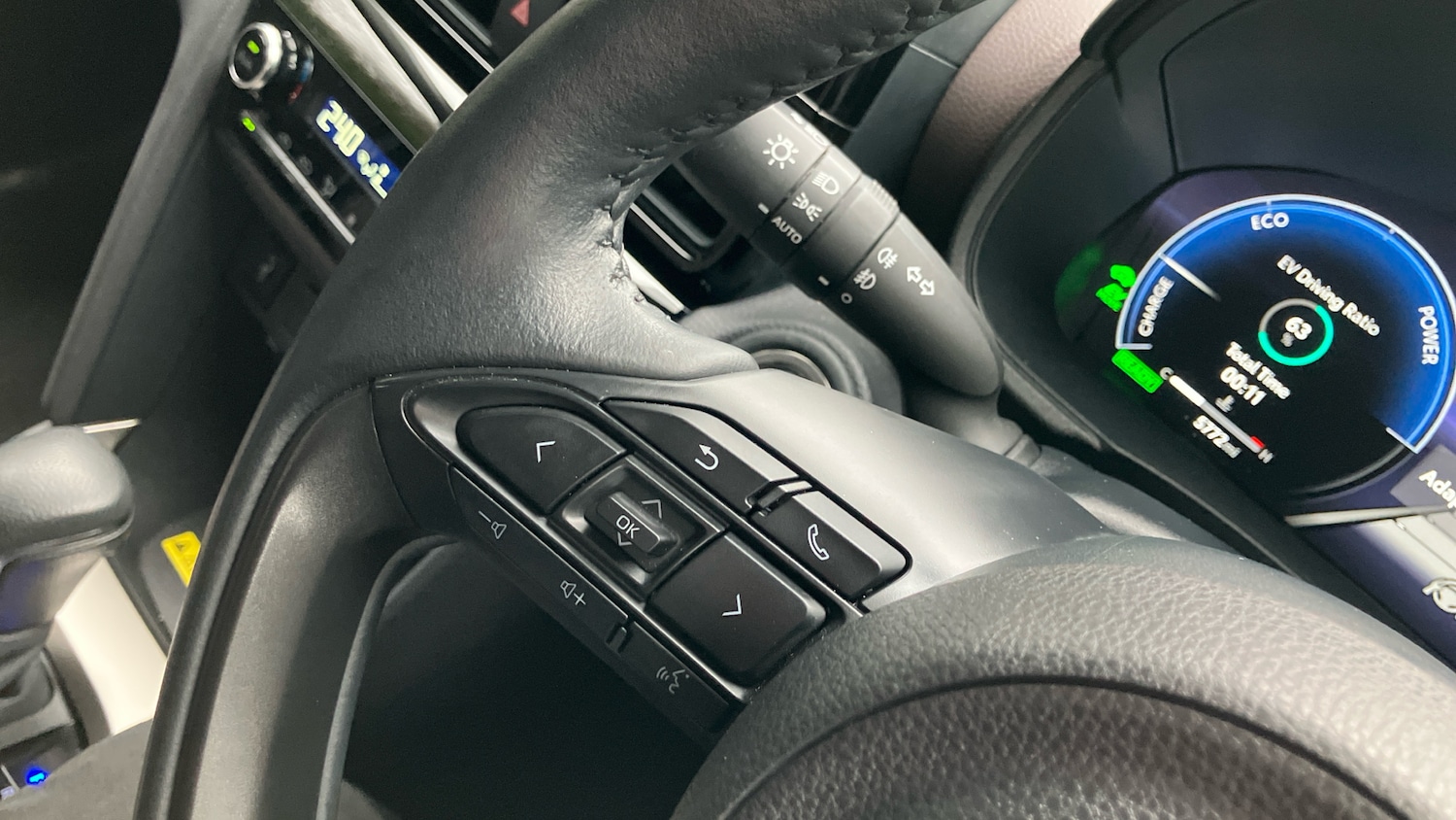 Used Toyota Yaris Cross 2024 for sale - 77377933: Photo 36