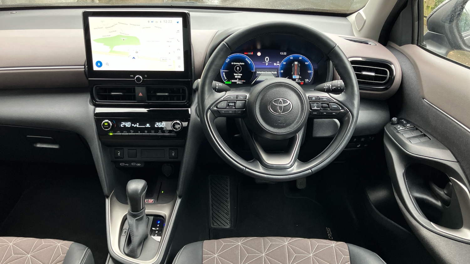 Used Toyota Yaris Cross 2024 for sale - 77377933: Photo 6