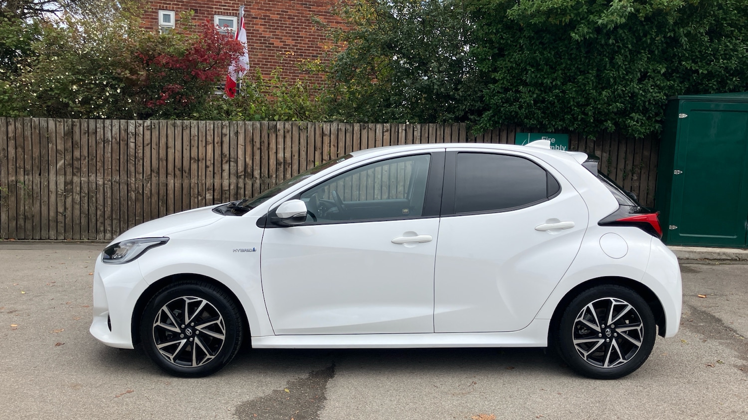 Used Toyota Yaris 2021 for sale - 76131158: Photo 17