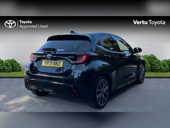 Used Toyota Yaris 2021 for sale - 79476958: Photo