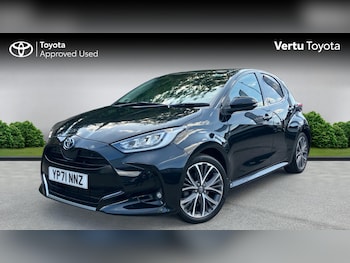 Used Toyota Yaris 2021 for sale - 79476958: Photo