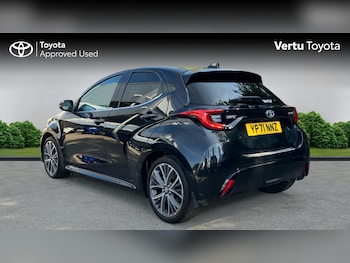Used Toyota Yaris 2021 for sale - 79476958: Photo