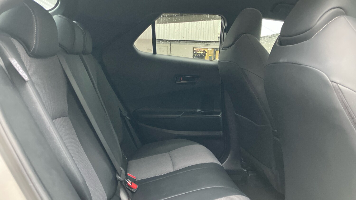 Used Toyota C-HR 2024 for sale - 77420117: Photo 12