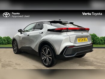 Used Toyota C-HR 2024 for sale - 77420117: Photo