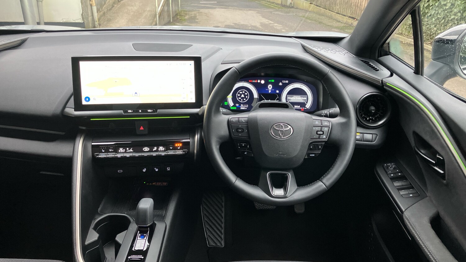 Used Toyota C-HR 2024 for sale - 77420117: Photo 6