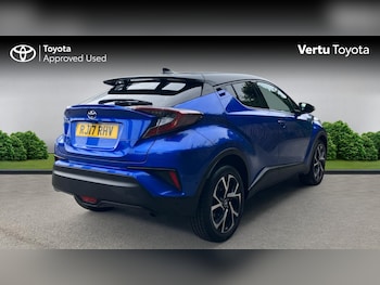 Used Toyota C-HR 2017 for sale - 79081470: Photo