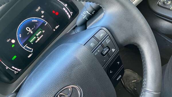 Used Toyota C-HR 2024 for sale - 76146446: Photo 32