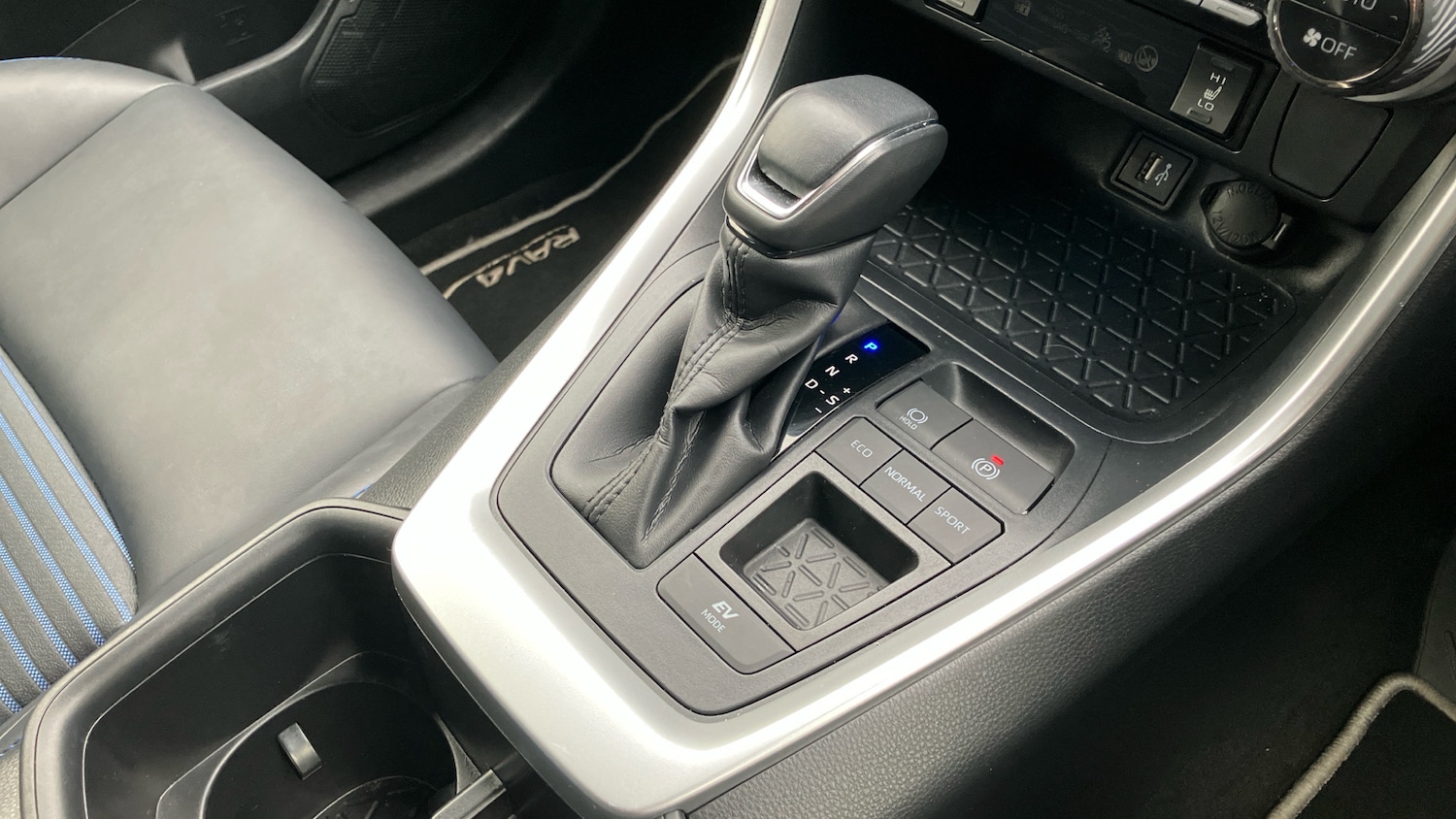 Used Toyota RAV4 2023 for sale - 77186789: Photo 43