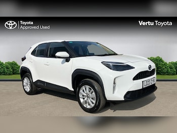 Used Toyota Yaris Cross 2023 for sale - 75700185: Photo