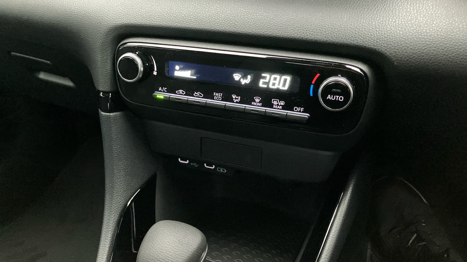 Used Toyota Yaris 2025 for sale - 77883766: Photo 36