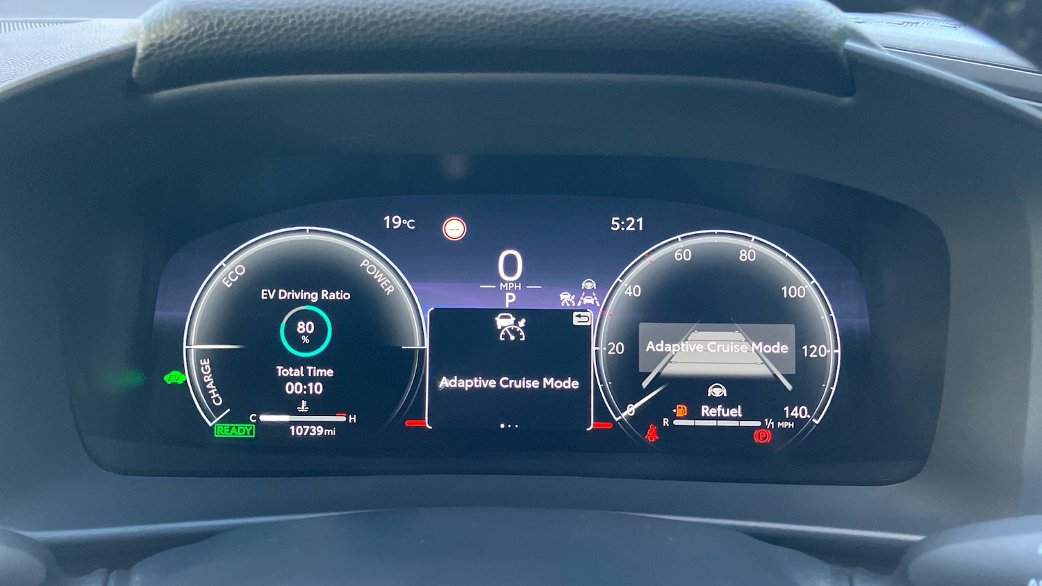 Used Toyota C-HR 2023 for sale - 76519256: Photo 37