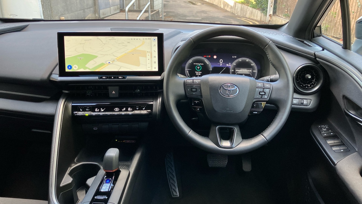 Used Toyota C-HR 2023 for sale - 76519256: Photo 6