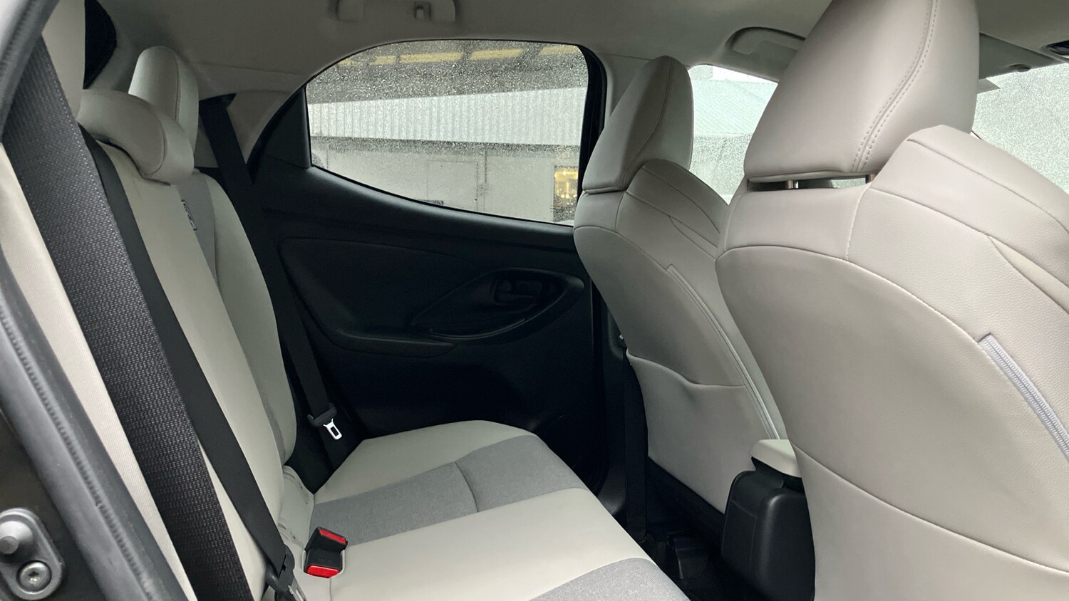 Used Toyota Yaris 2024 for sale - 77336498: Photo 12