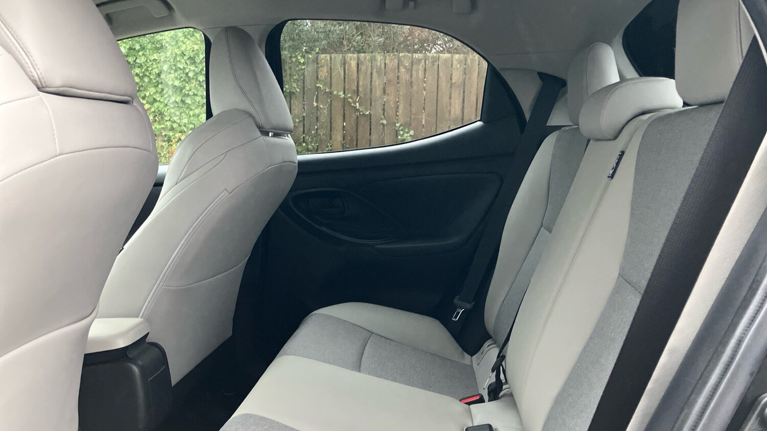 Used Toyota Yaris 2024 for sale - 77336498: Photo 13