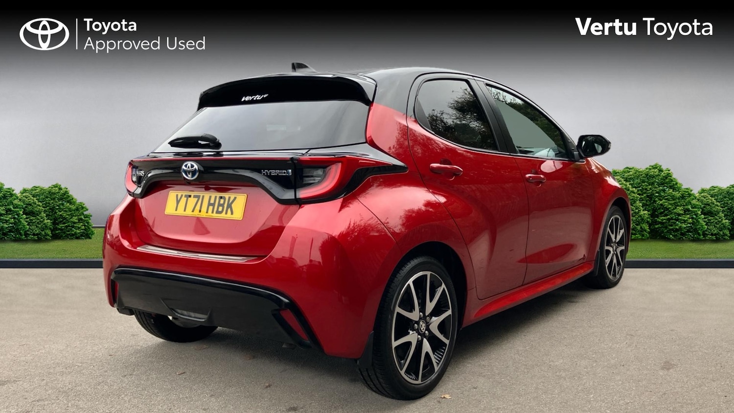 Used Toyota Yaris 2021 for sale - 76422224: Photo 2