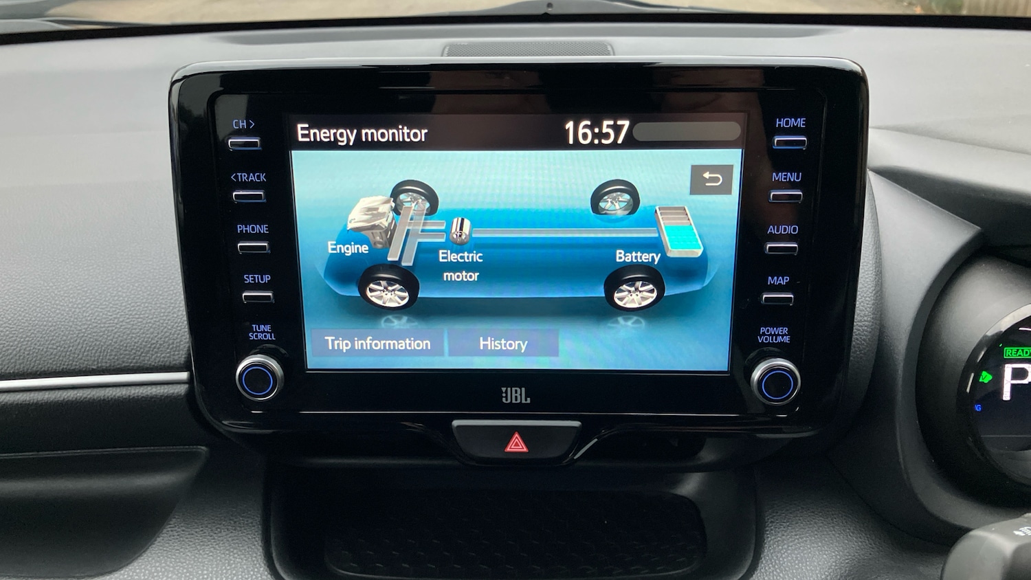 Used Toyota Yaris 2021 for sale - 76422224: Photo 24