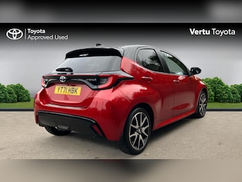Used Toyota Yaris 2021 for sale - 76422224: Photo