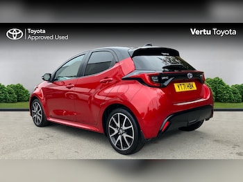 Used Toyota Yaris 2021 for sale - 76422224: Photo