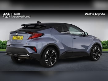 Used Toyota C-HR 2023 for sale - 79447228: Photo