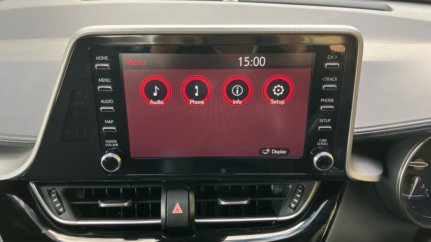 Used Toyota C-HR 2023 for sale - 76131163: Photo 25