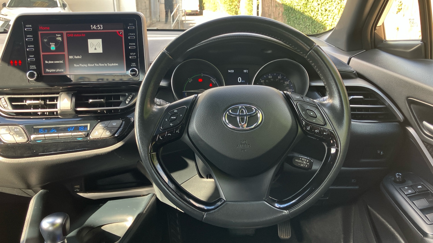 Used Toyota C-HR 2023 for sale - 76131163: Photo 8